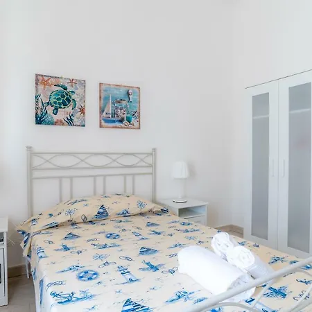 Wepuglia - Ninfe Del Mare Apts *
